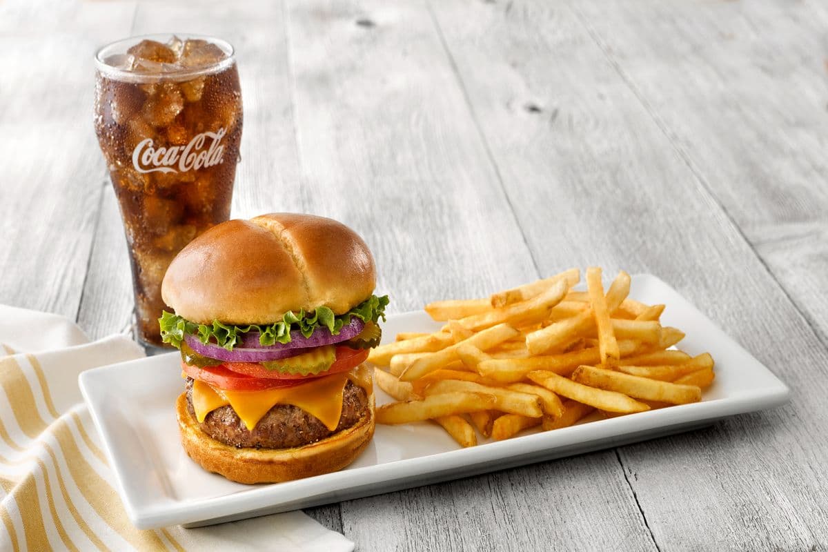 Classic Cheeseburger