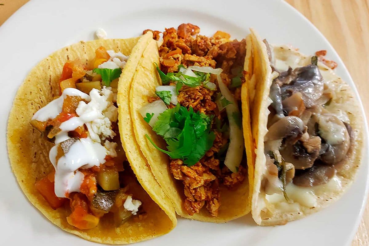* 3 Veggie Tacos