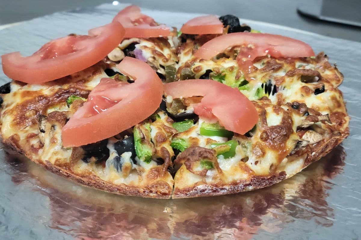 8" The Veggie and Cheese Pizza