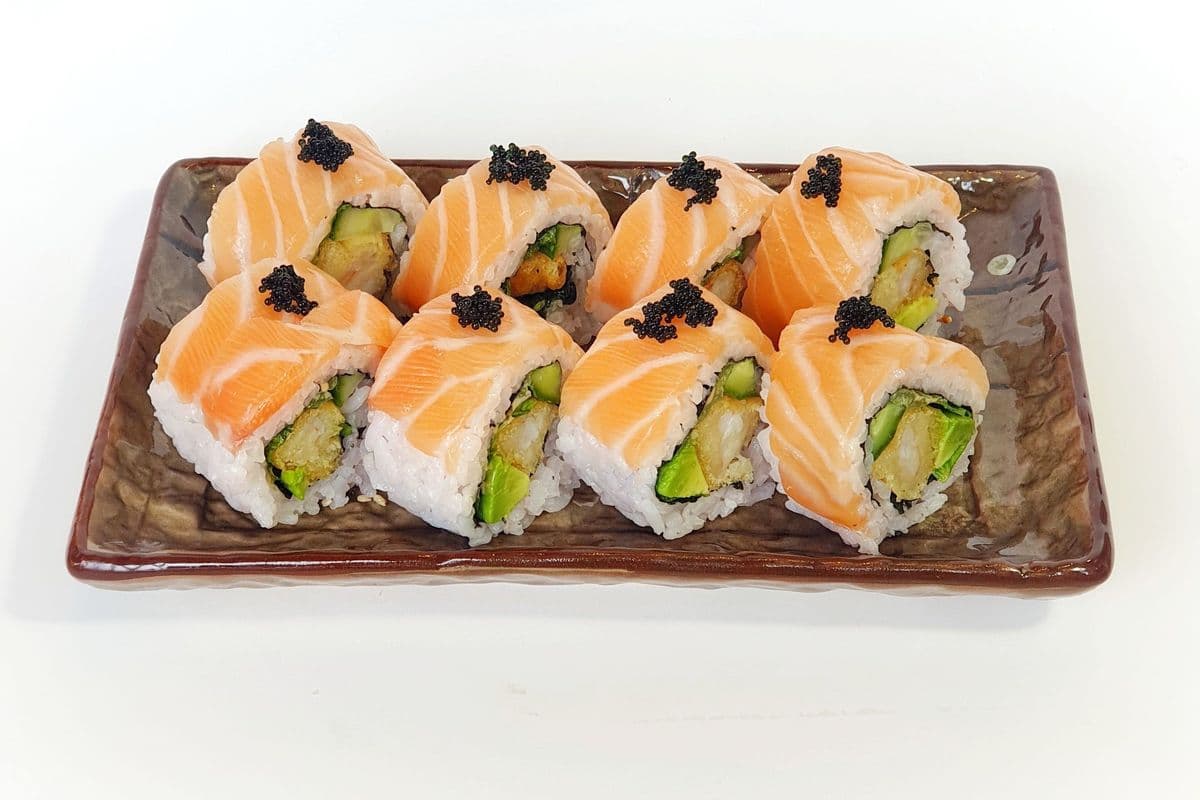 Sunset Roll (8pcs) ⭐Chef’s pick