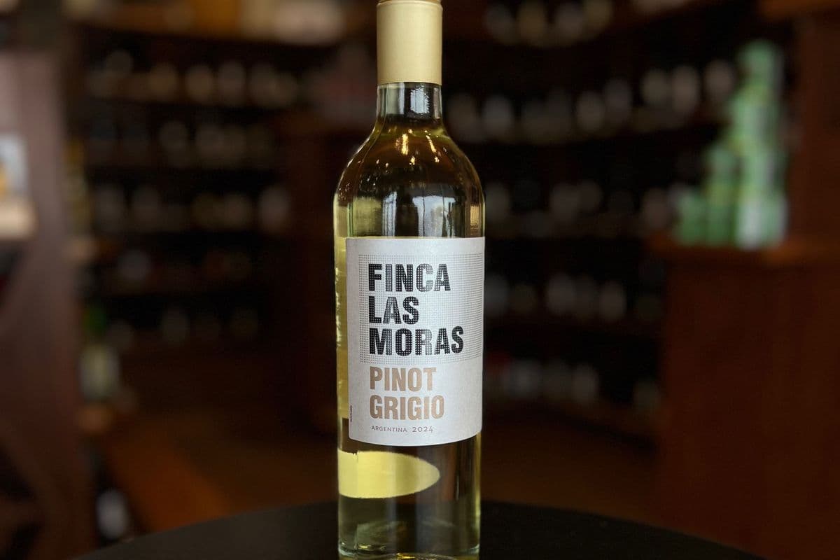 white | finca las moras pinot grigio (1 x 750 ml)