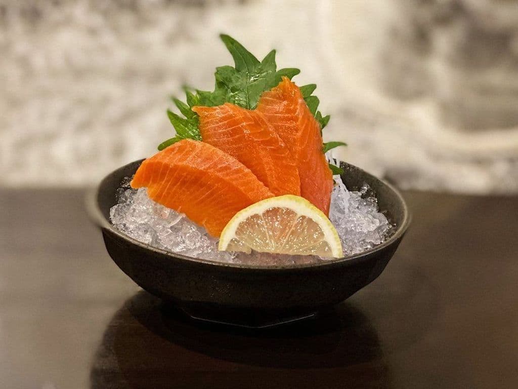 Wild Salmon Sashimi (3 pcs)