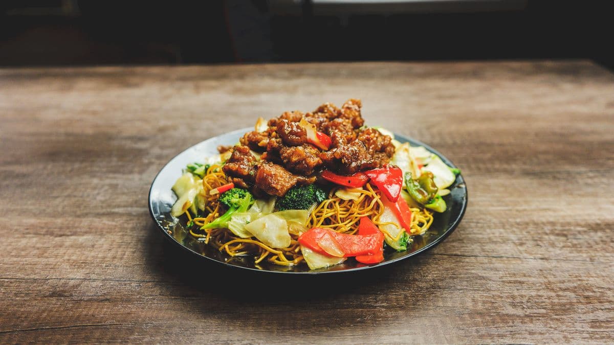 N8. Cantonese Chow Mein (Crispy Noodle)
