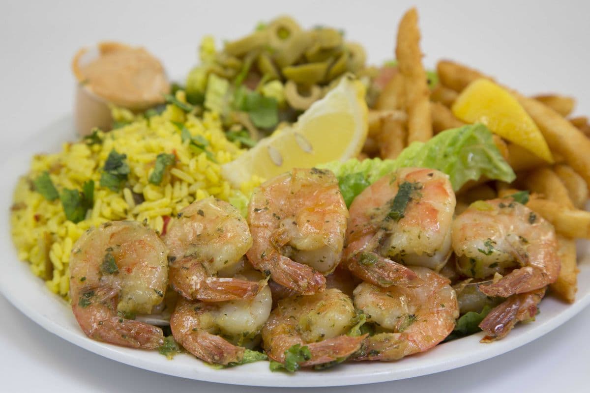 4. Plat de crevettes sautées à l'ail / Sauteed Shrimp with Garlic Plate