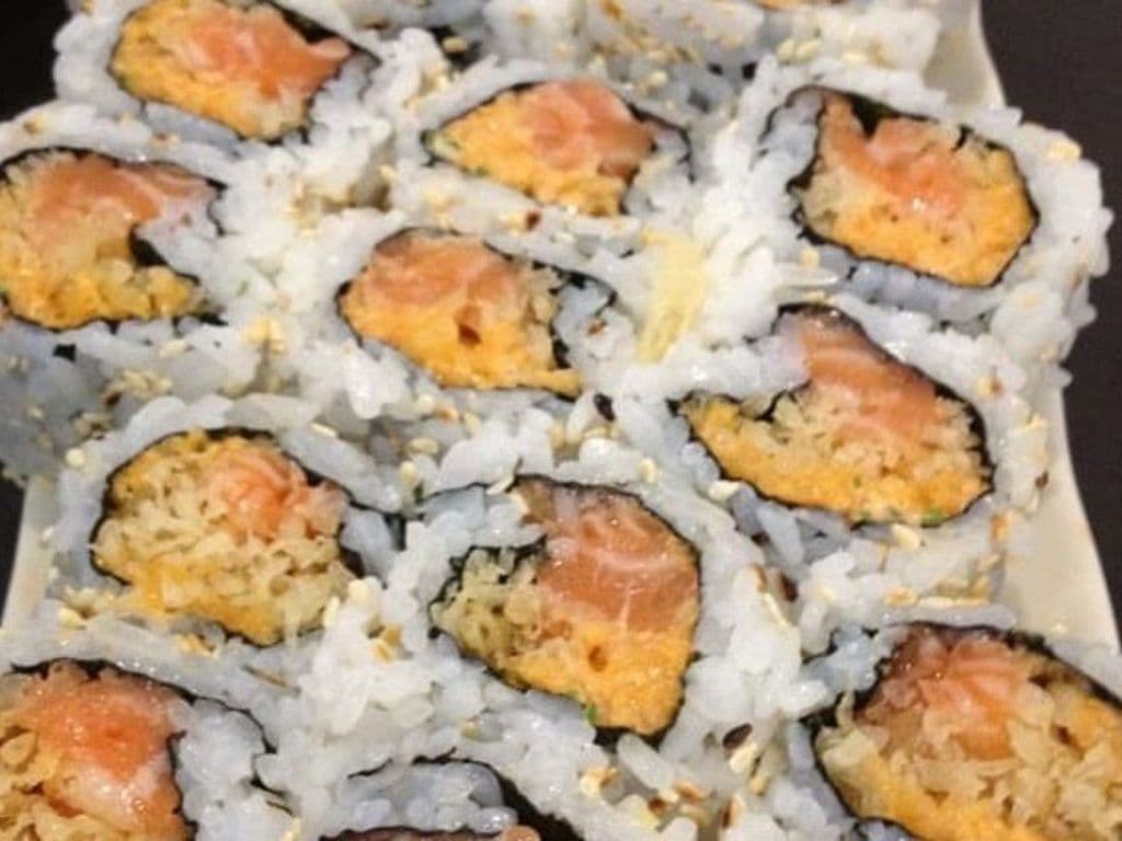 57. Spicy Salmon Roll