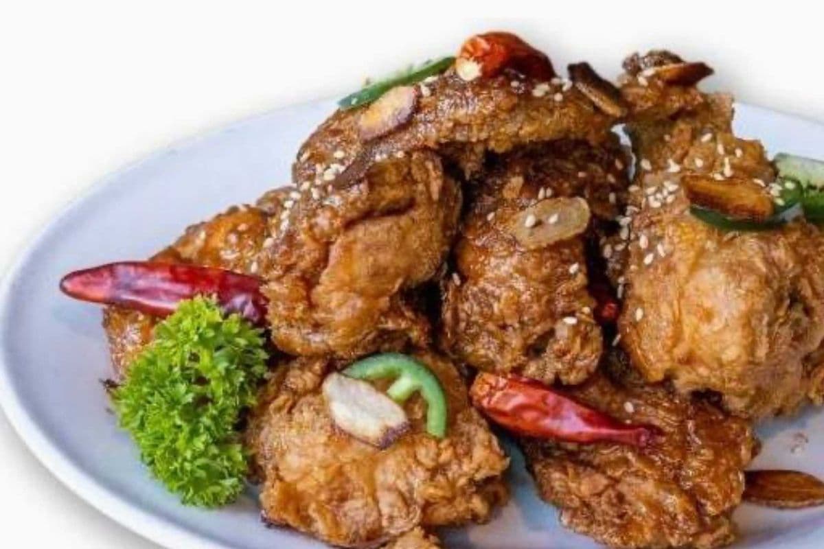 Half Hot Soy Garlic Chicken 12 pieces