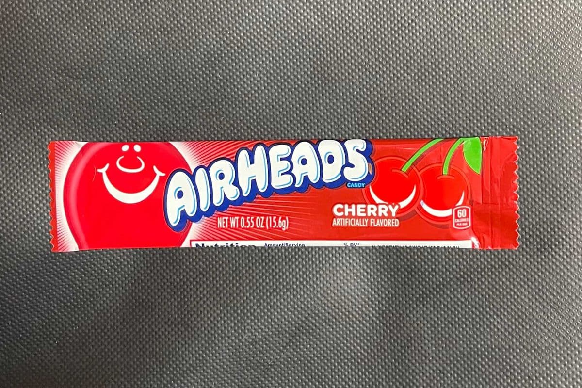 Air Heads Cherry (15-16 g)