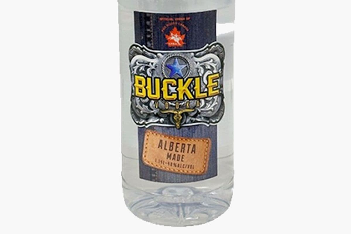 BUCKLE Vodka 1.14L (1 x 1.14 L)