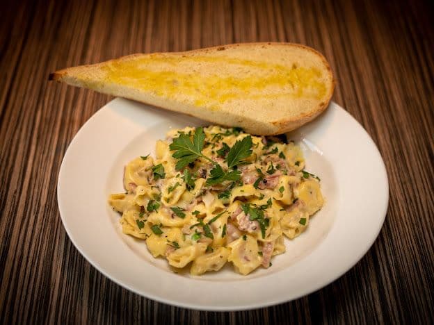 Alfredo Beef Tortellini
