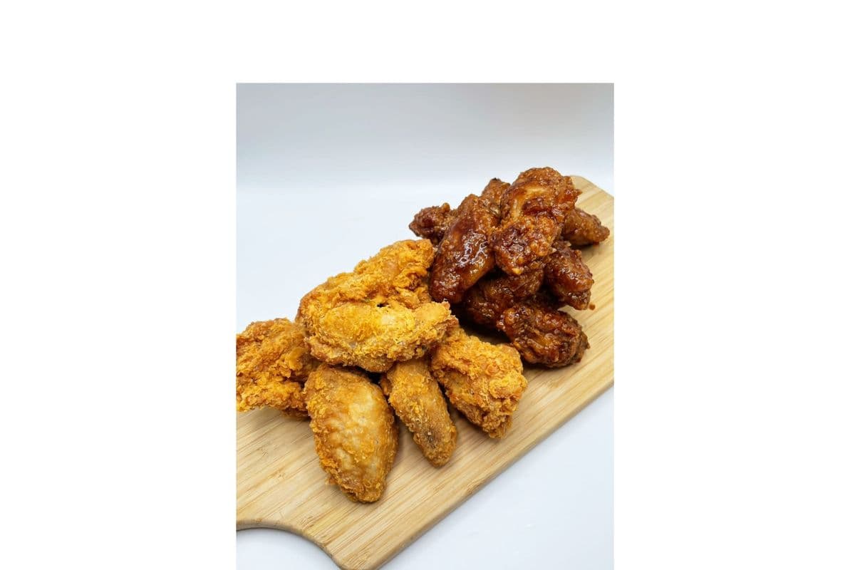 (Wings) Half-and-Half Wings (16 pcs)