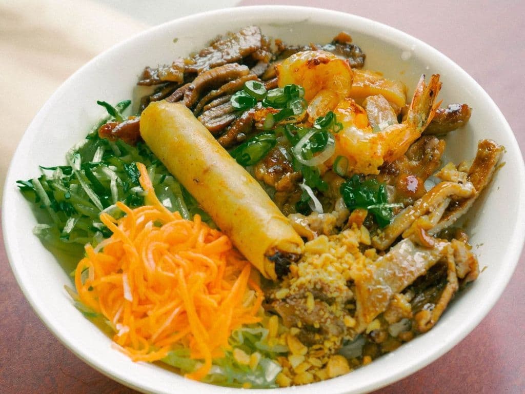 S4. O Quao Da Kao 5-colour Vermicelli Bowl