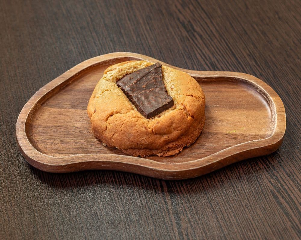 Chocolate Chip Cookie