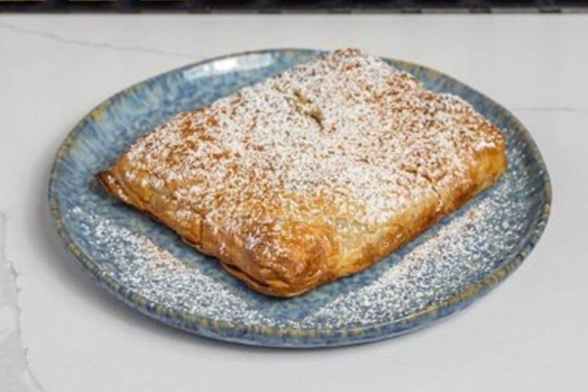 Bougatsa