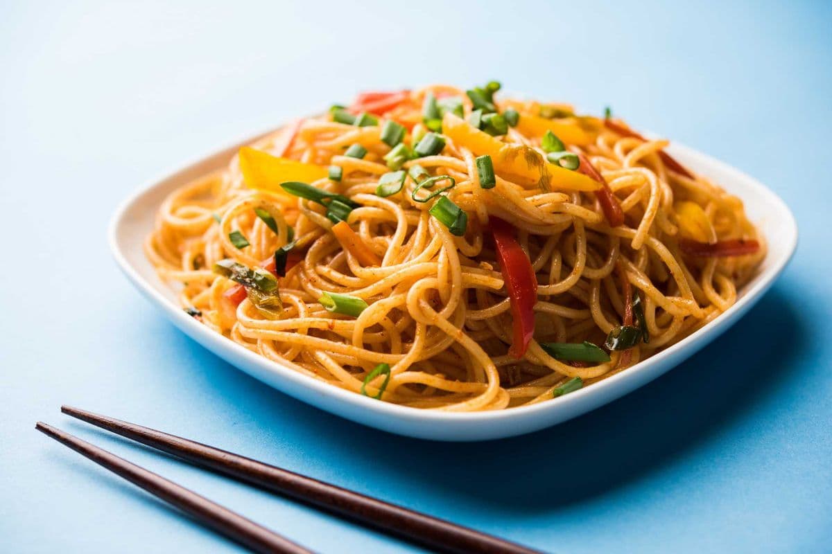 Veggie Hakka Noodles