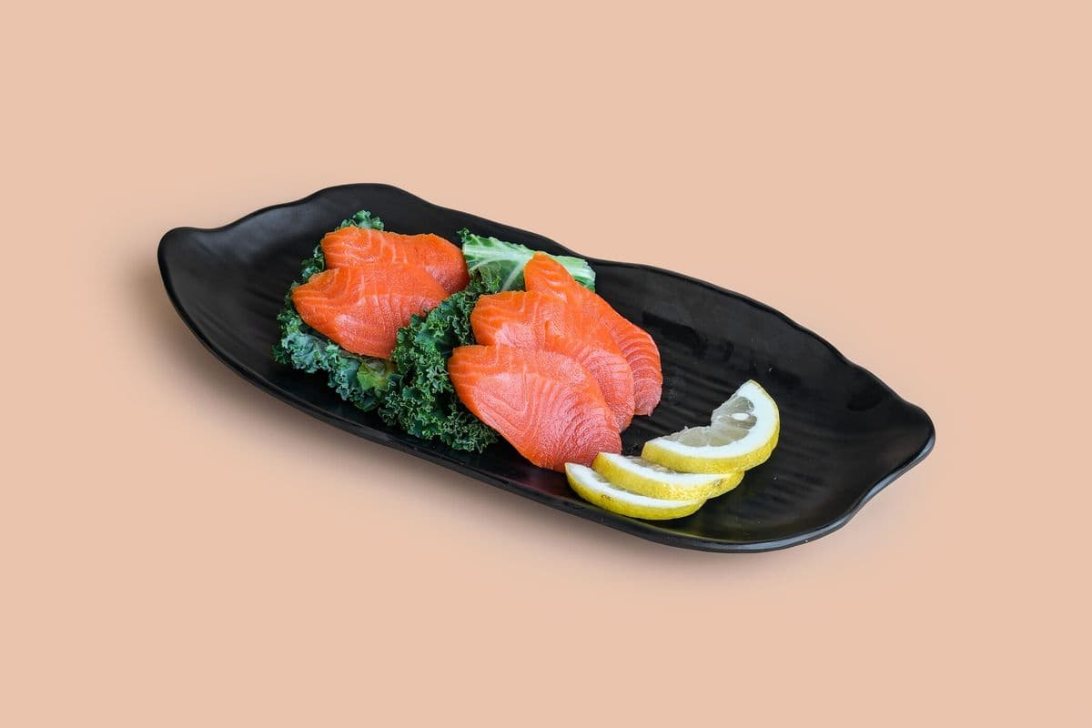 Salmon Sashimi (5 pcs)