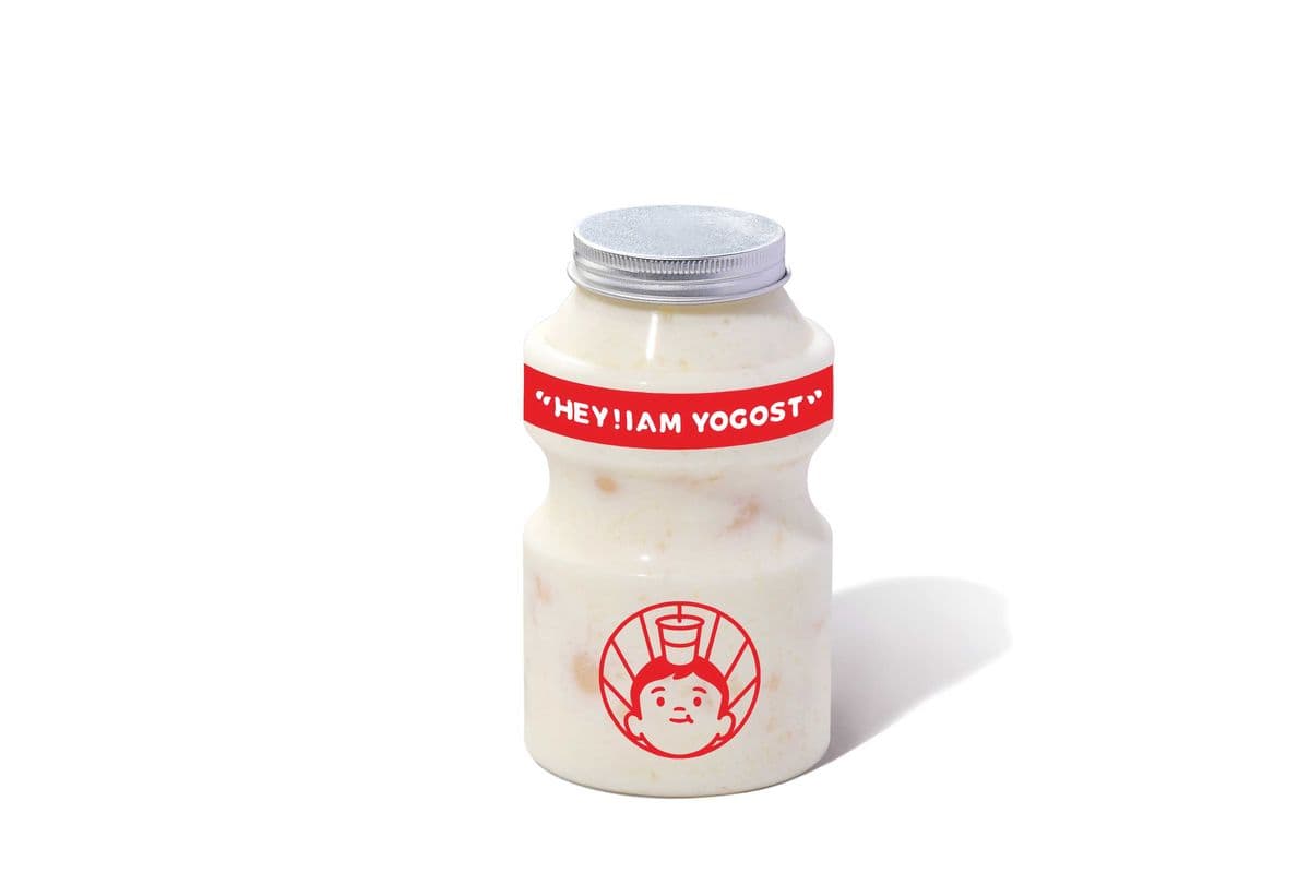 Yakult Lychee Yogurt (regular cup)/ 养乐多荔荔