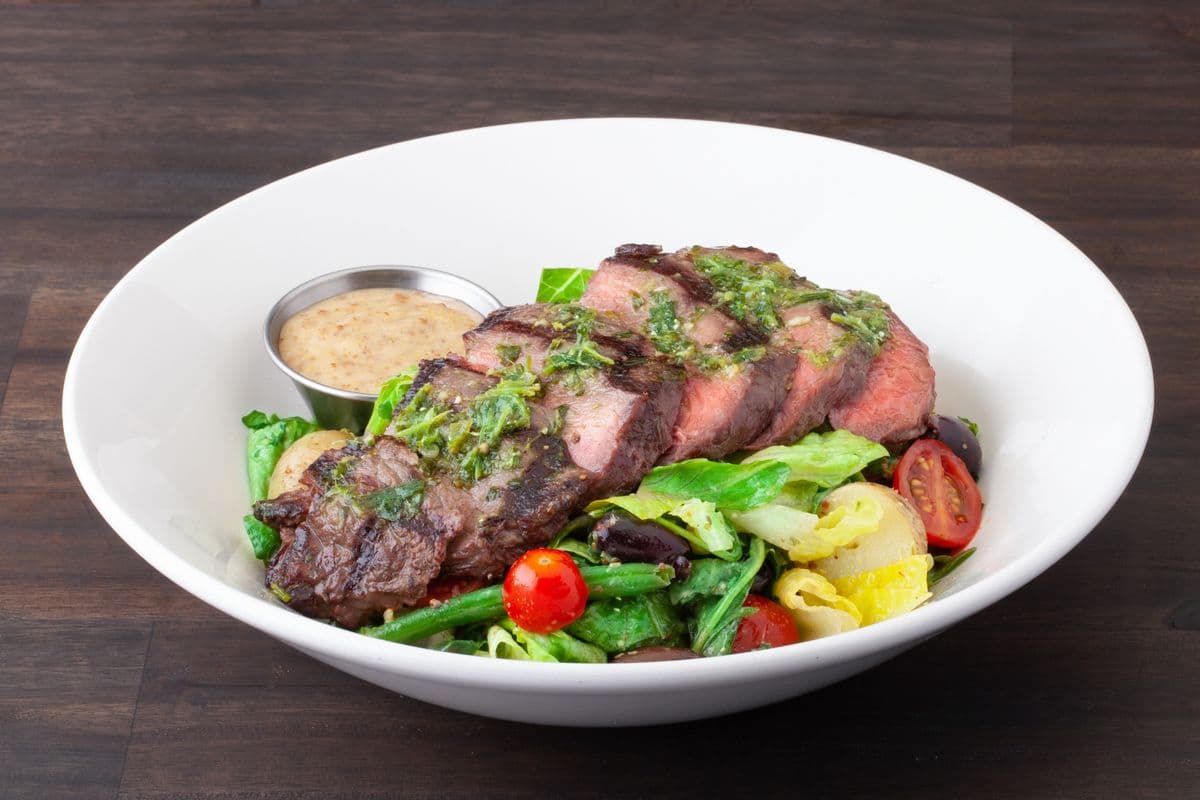 Cajun Steak Salad
