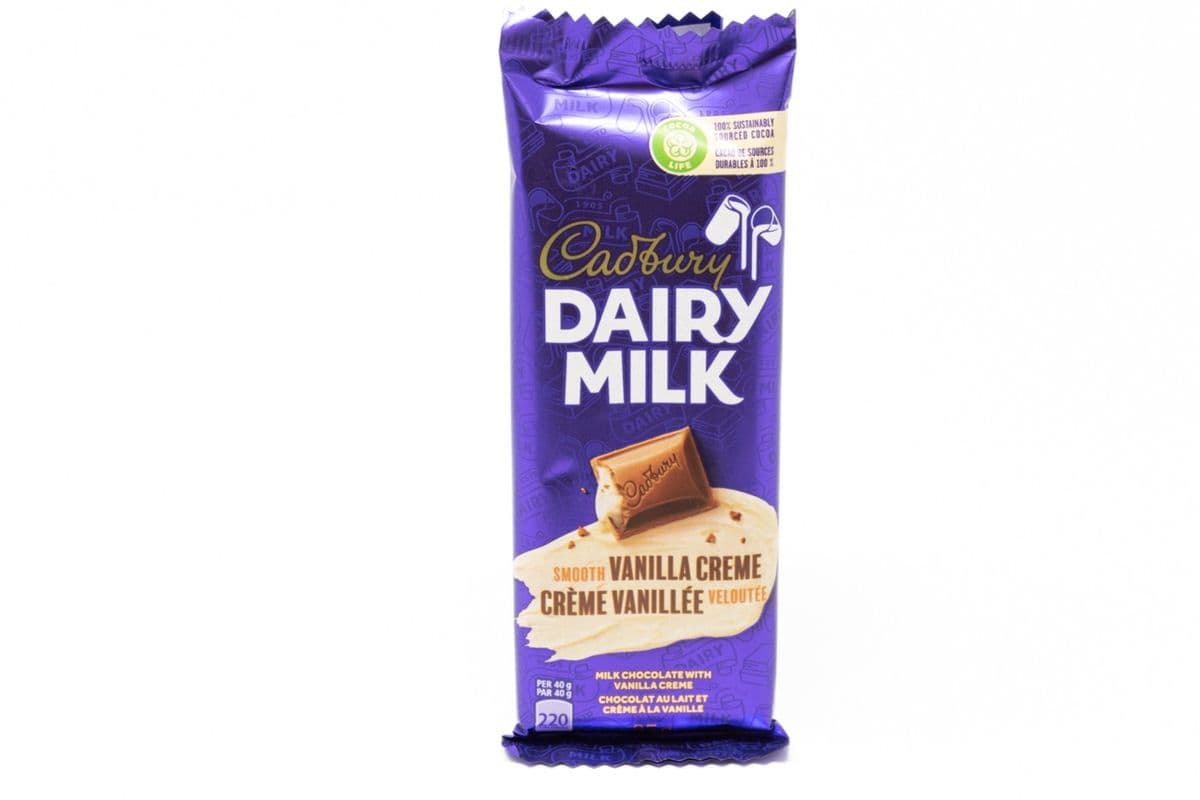 Dairy Milk Smooth Vanilla Creme (95 g)
