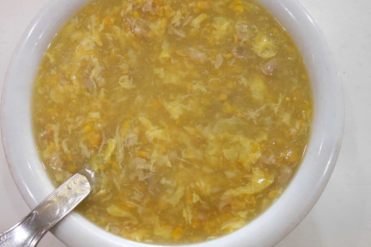 011 Sweet Corn Soup with Shredded Chicken 雞絲粟米羹