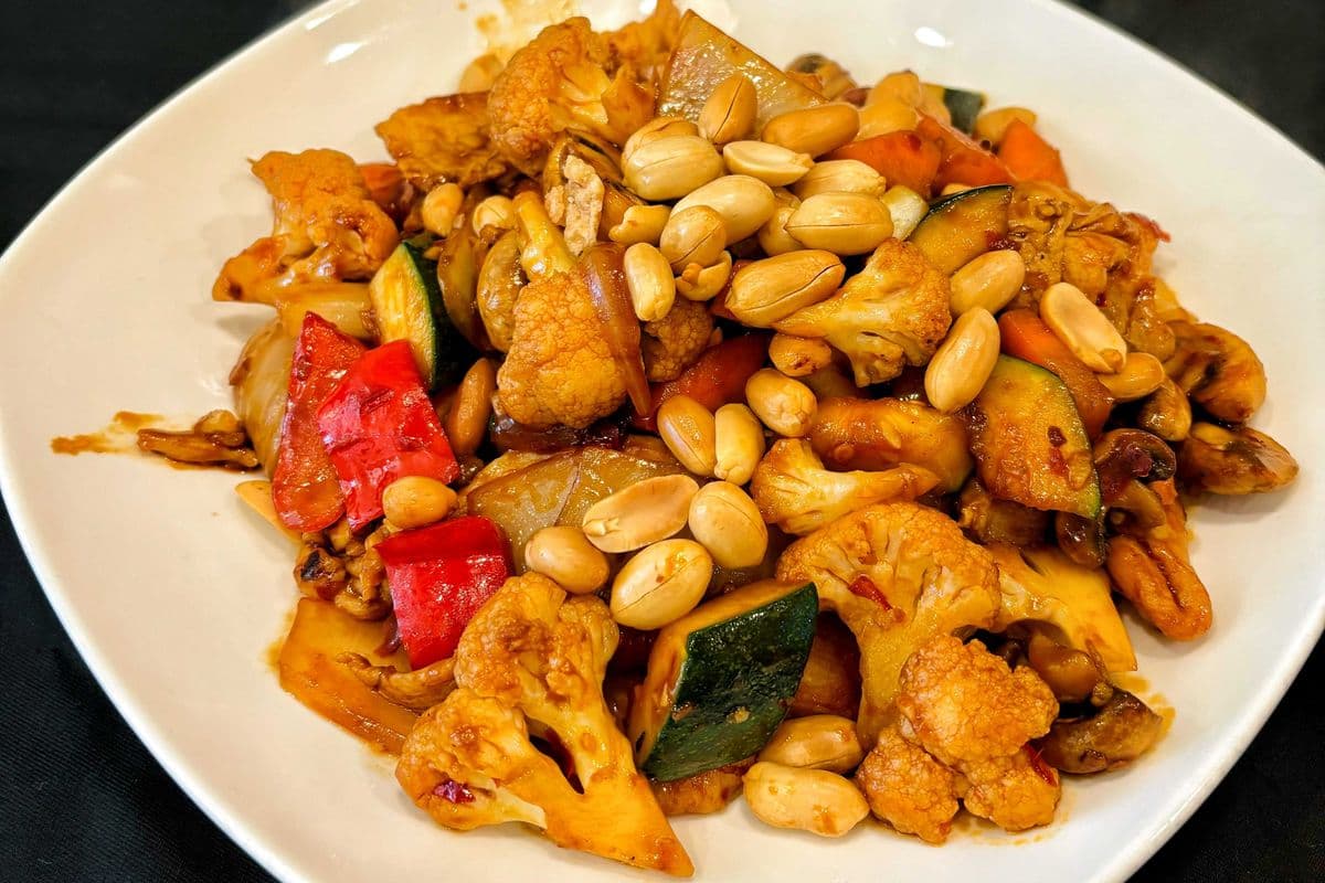 P37. Kung Pao Chicken