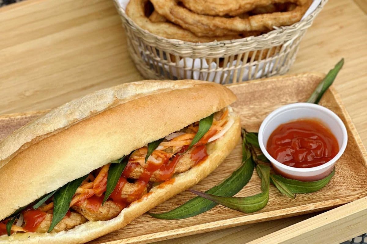 Fish Cake Banh Mi