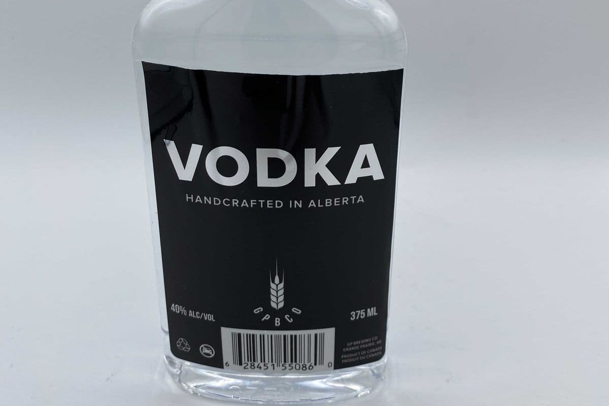 GP Brewing Co Vodka (1 x 375 ml)