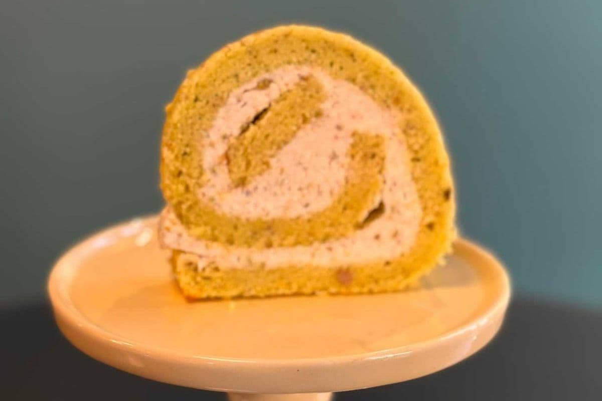 Pistachio Single Roll