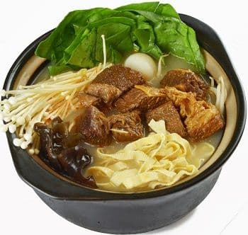28. Beef Brisket Pot Rice Noodle 牛腩米线