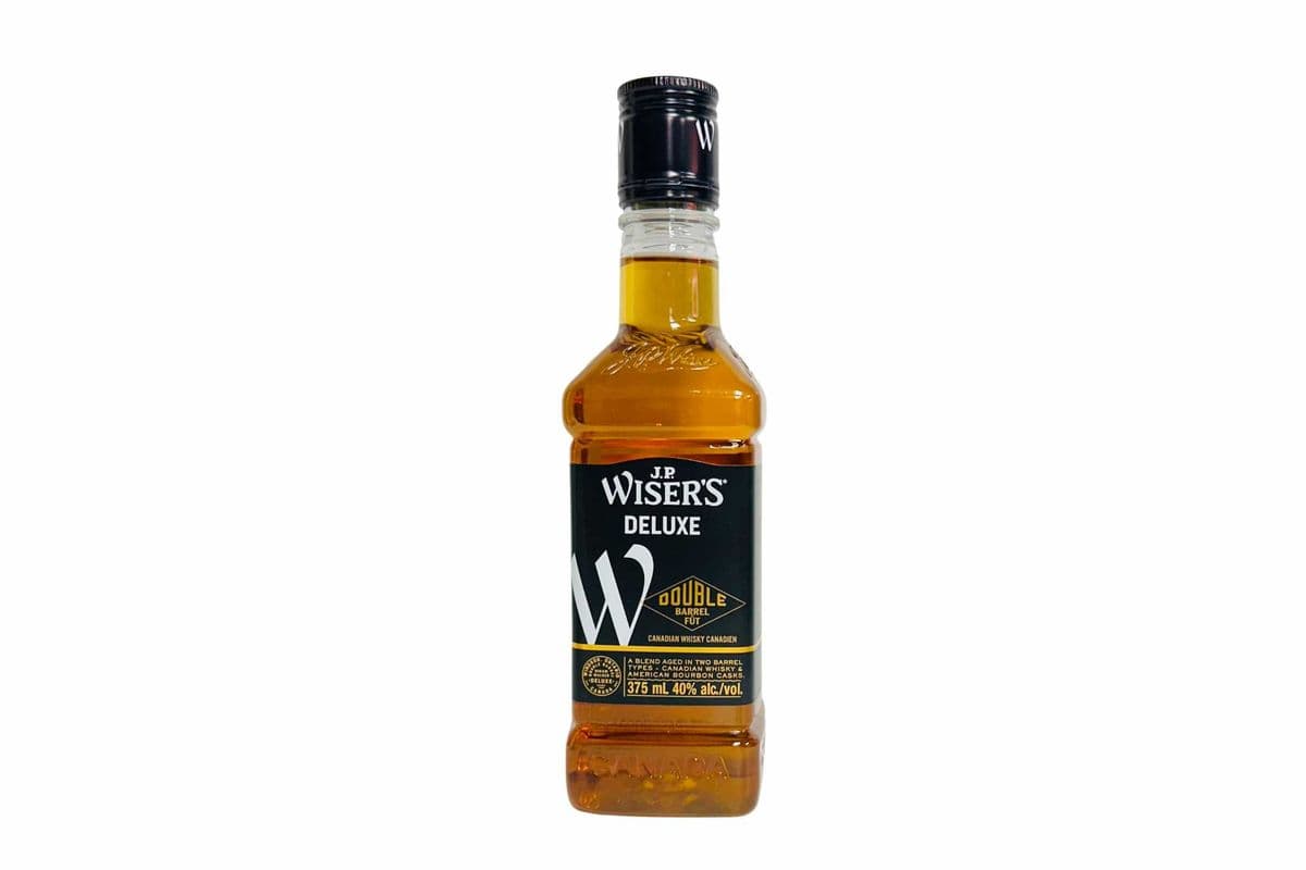 JP Wiser's Deluxe (1 x 375 ml)