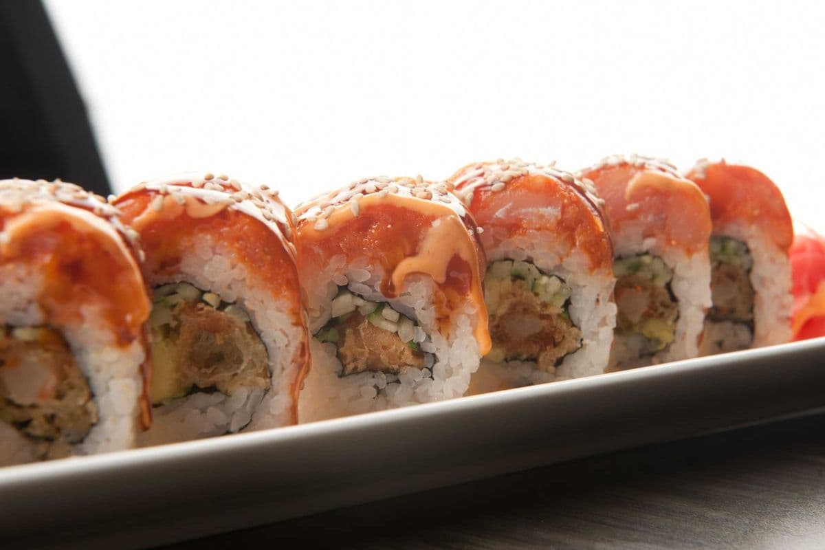 Red Dynamite Roll (8 pcs)