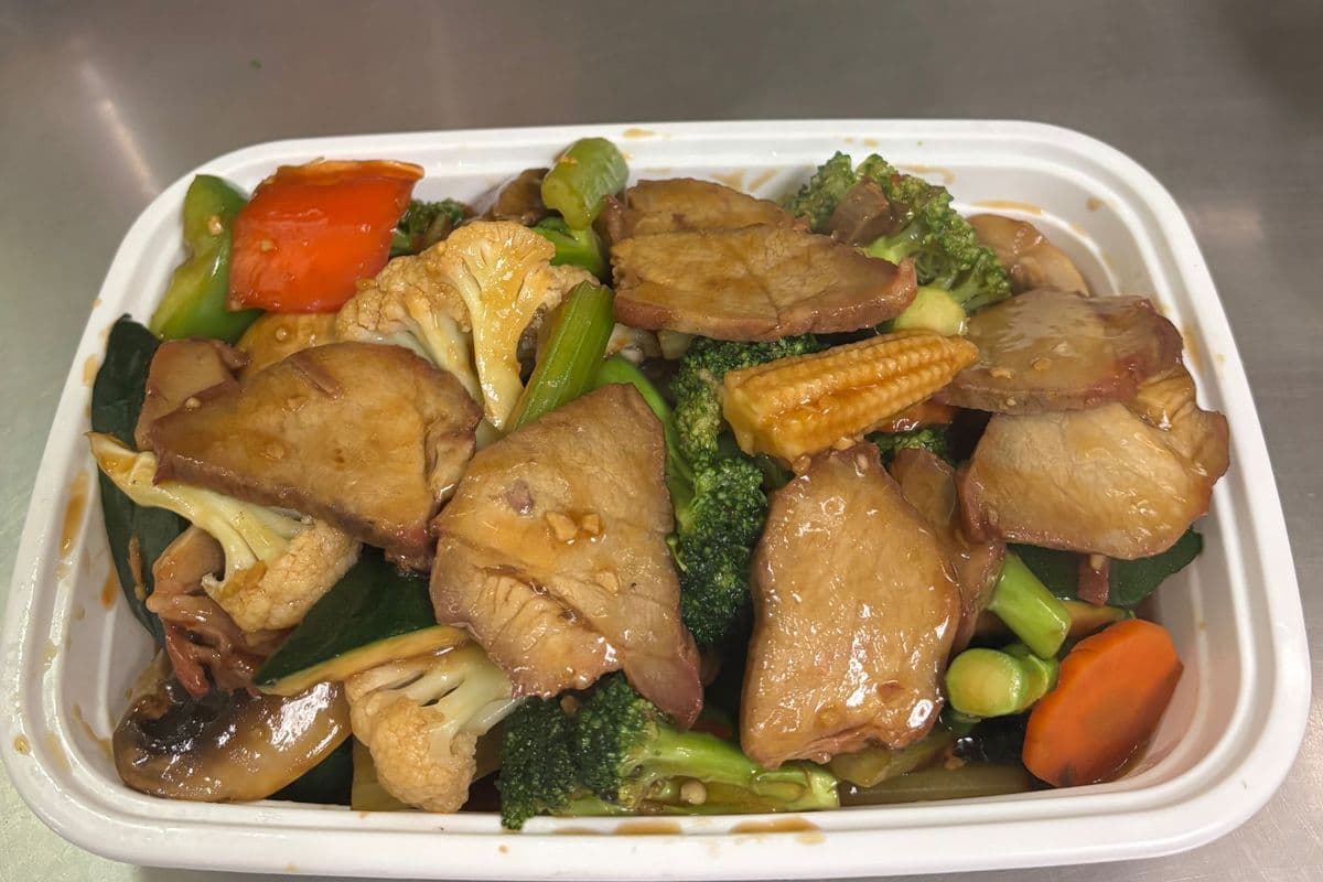 P1. BBQ Pork with Mixed Vegetables