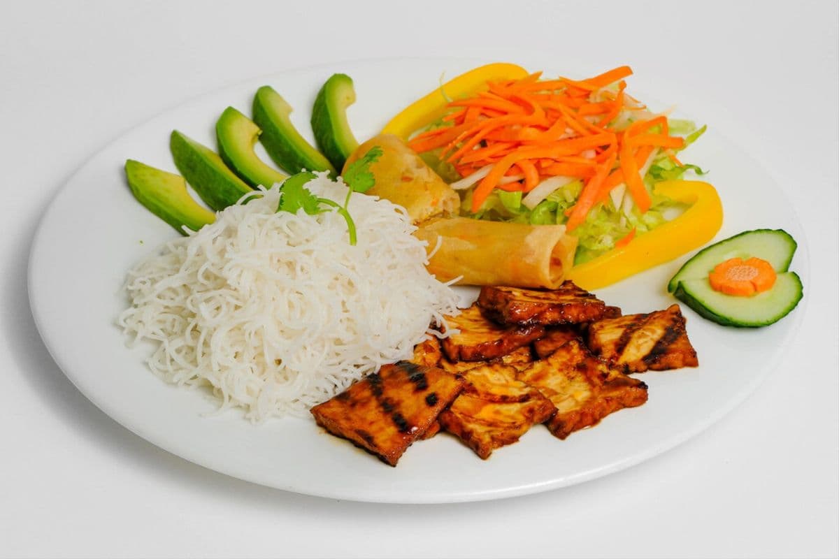 E7. Sealand Vegetarian Vermicelli (Vegetarian)