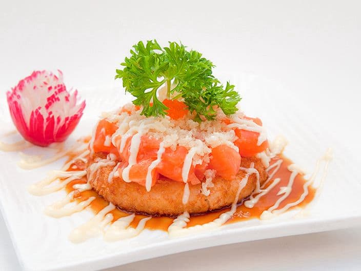 Salmon Sushi Pizza  / Salmon Sushi Pizza 
