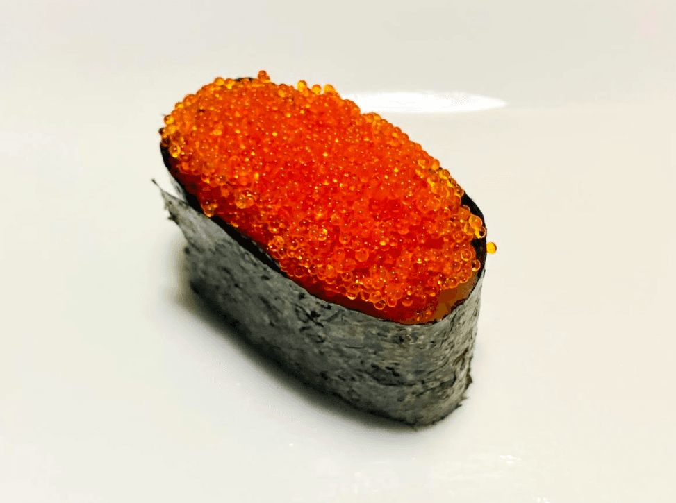 Tobiko Sushi (1 pc)