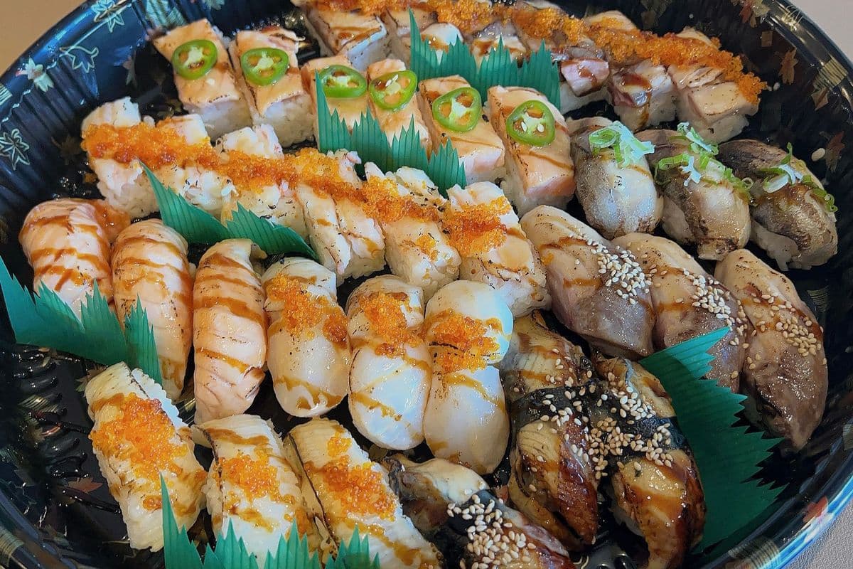 (F) Special Aburi Party Tray (36 pcs)
