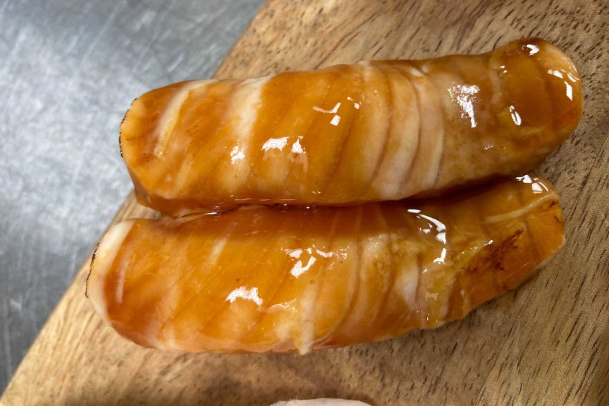 Grilled Salmon Sushi(2pcs)