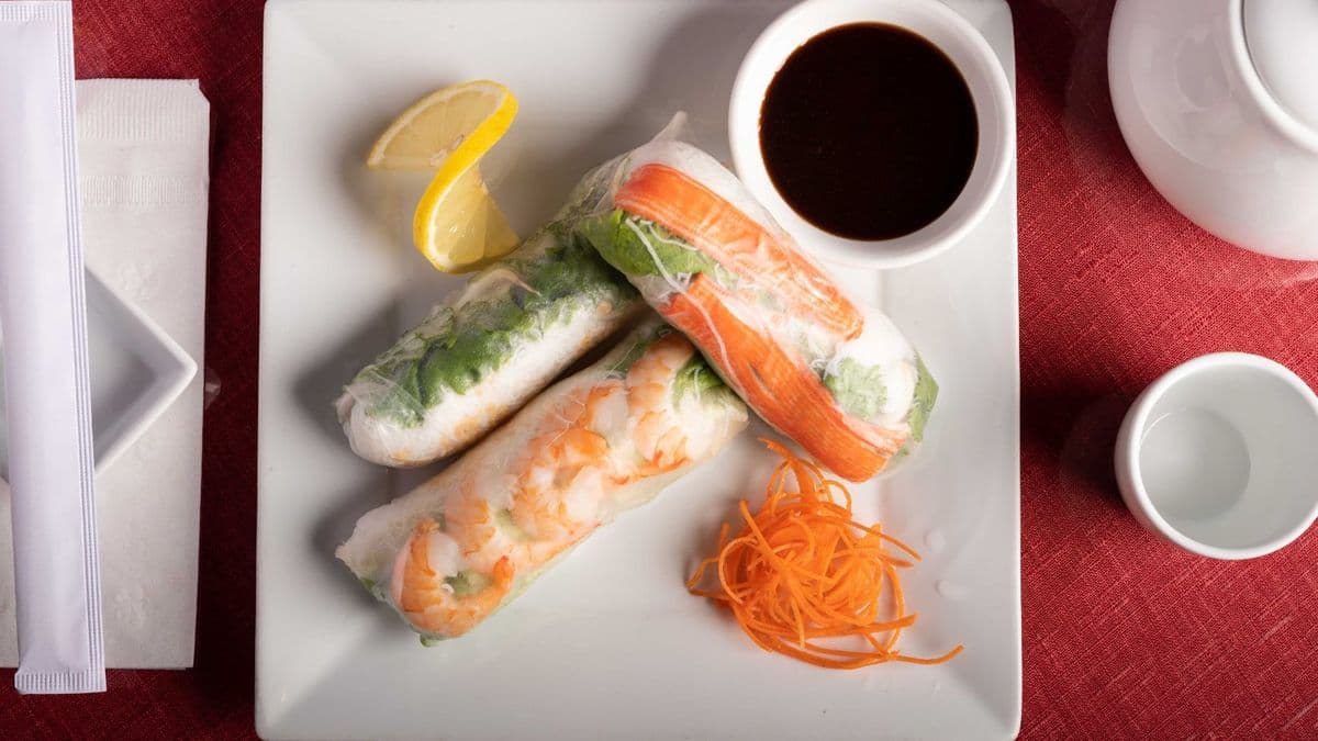 Assorted Salad Rolls