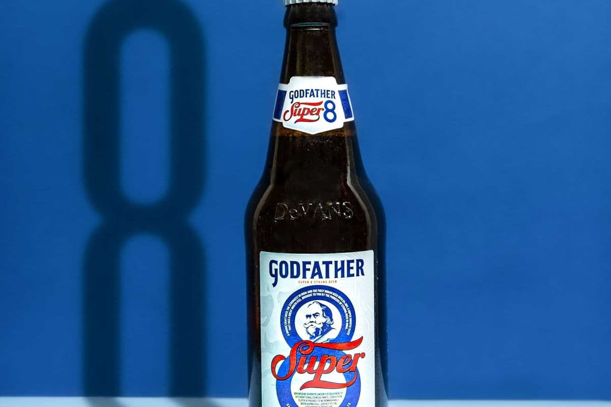 GODFATHER SUPER STRONG 8% FINEST BEER (650ML) (1 x 650ML GLASS BOTTLE)