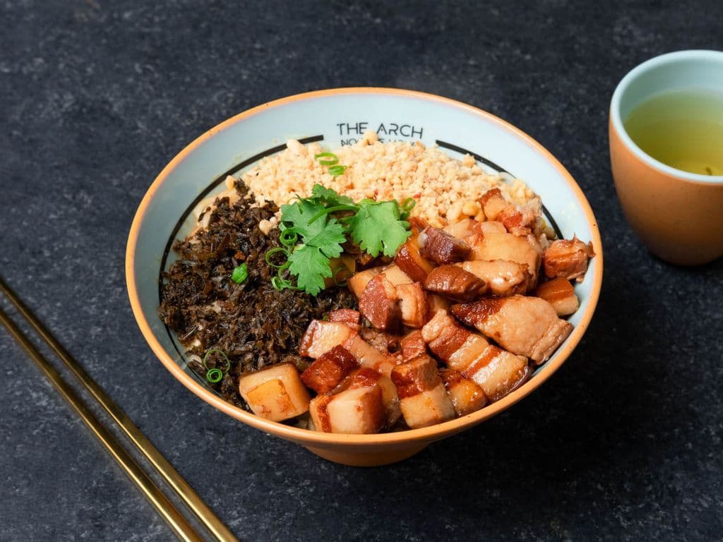 206. 小炖肉拌米线 Dry Rice Noodle with Braised Pork Belly