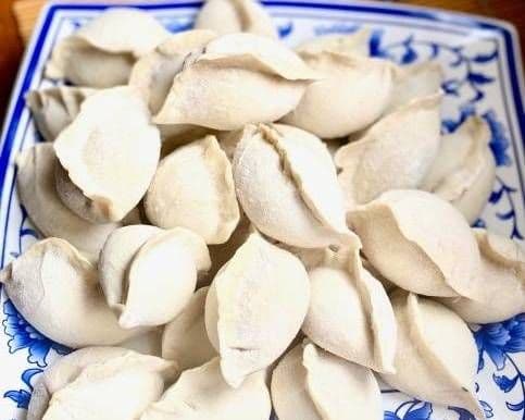 Frozen Pork & Cabbage Dumplings (20pcs) / 冻白菜猪肉饺 -FH1