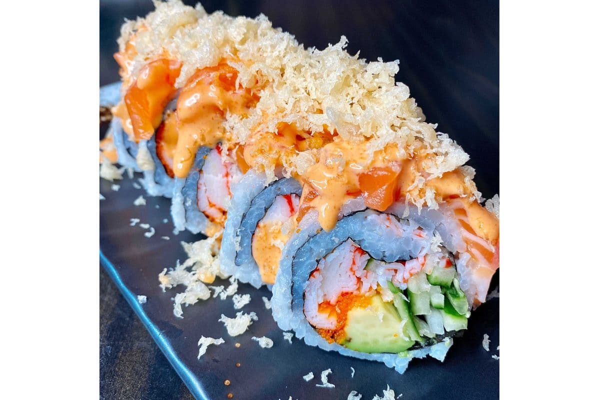 Spicy Salmon Crunch Roll
