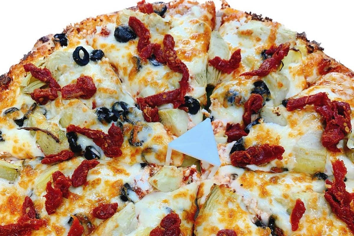 Gourmet Pizza 15"