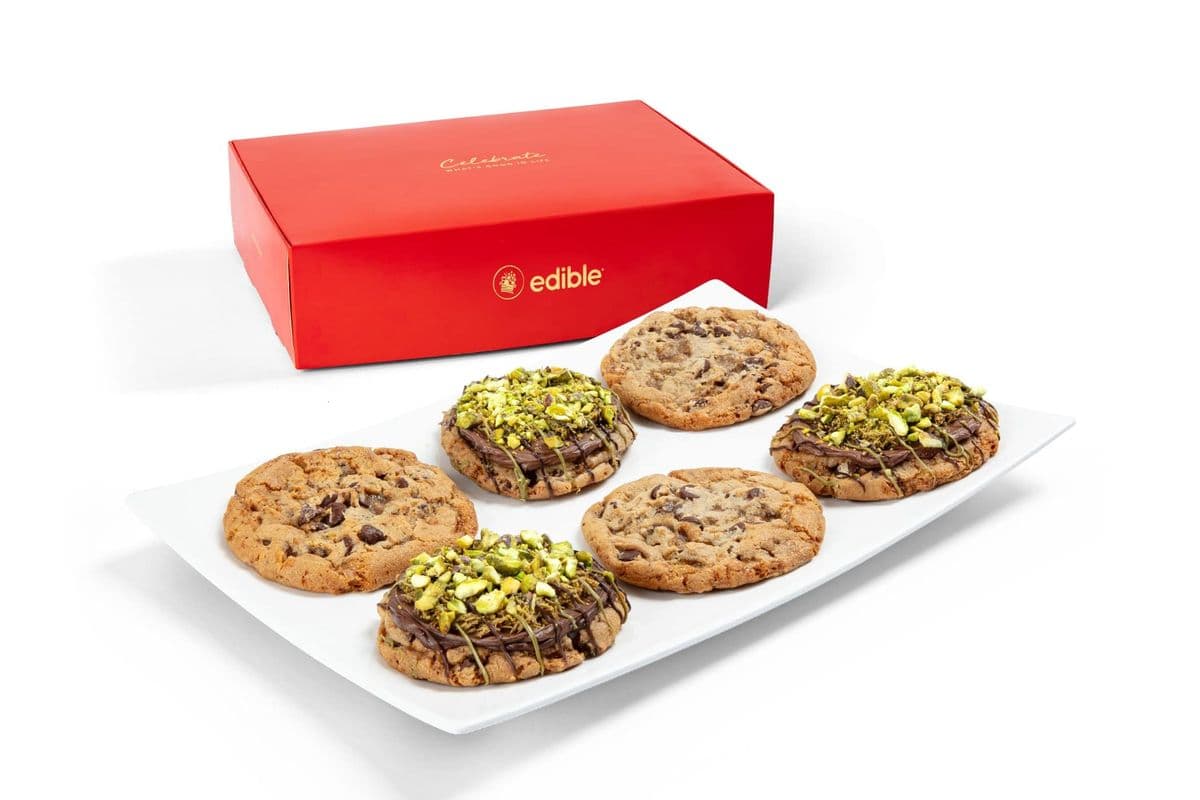 Edible® Dubai Chocolate Chip Cookie Gift Box
