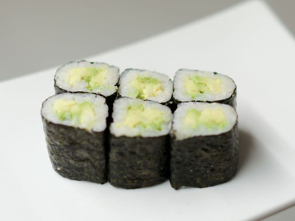Avo Maki
