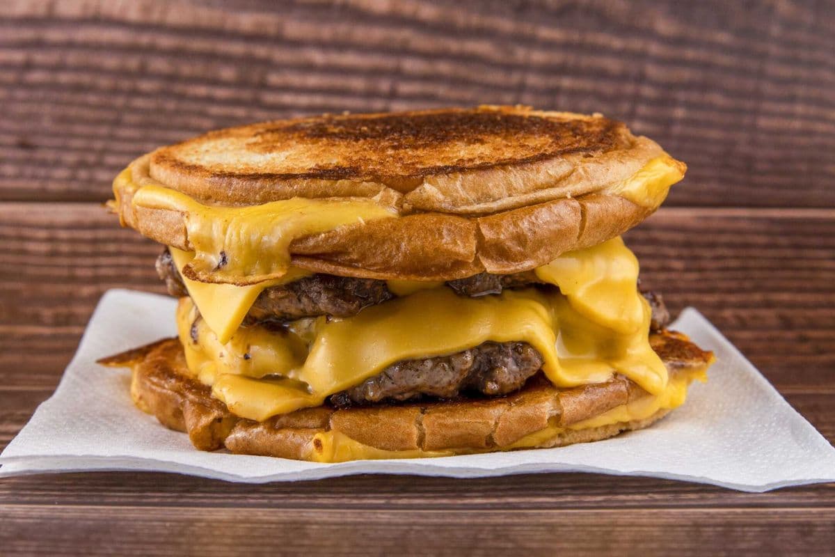 Say Cheeseburger