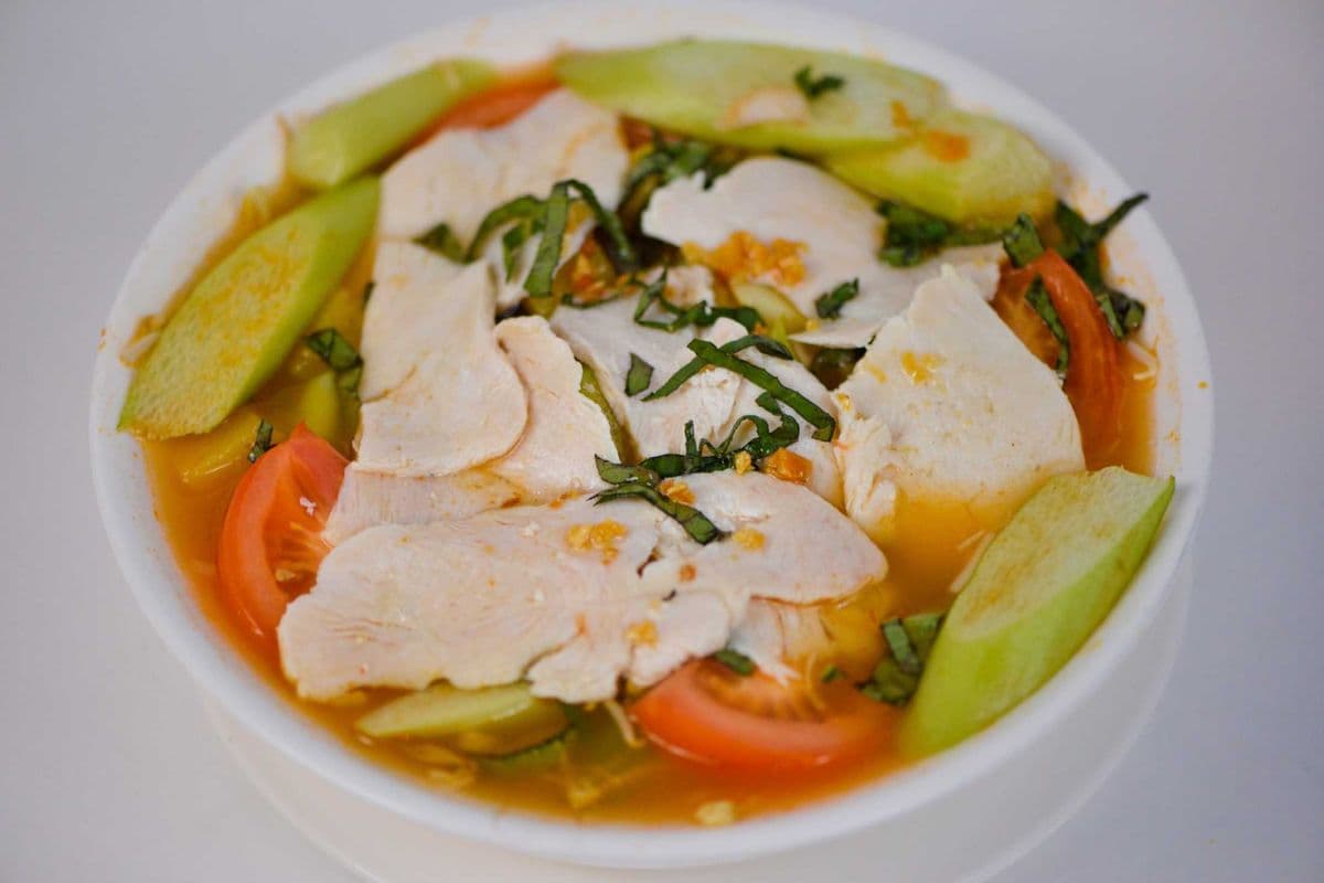 86. Vietnamese Sweet-and-Sour Soup with Chicken and Vegetables - Canh Chua Ga