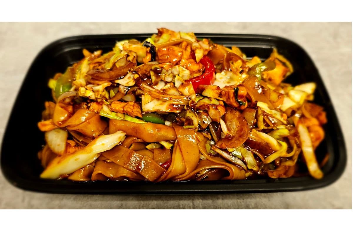 L4. Pad Thai