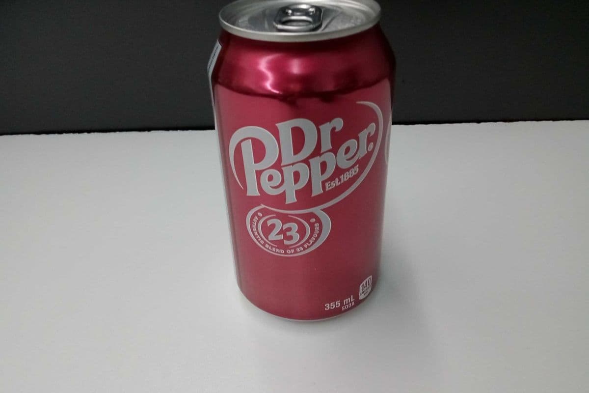 Dr. Pepper - Regular (330 ml)
