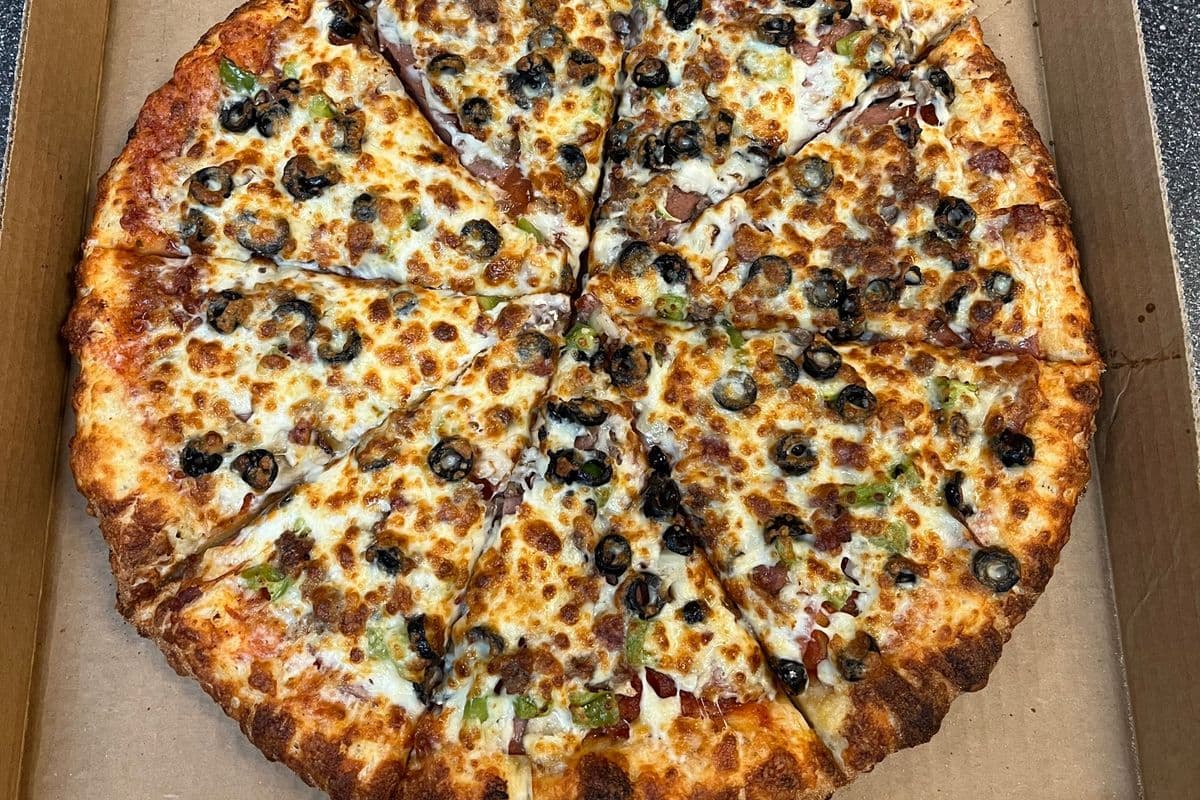 14" Unlimited Pizza / House Special