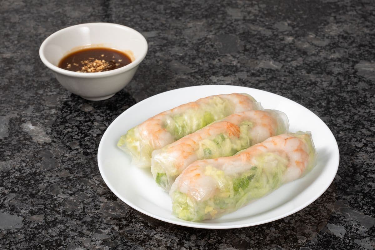 3. Ham and Shrimp Salad Rolls - Goi Cuon Tom Thit (3 pcs)